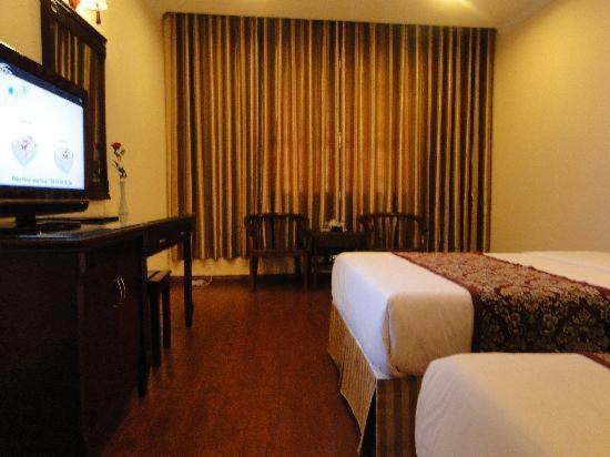 Bac Do Hotel Hanoi Exterior photo