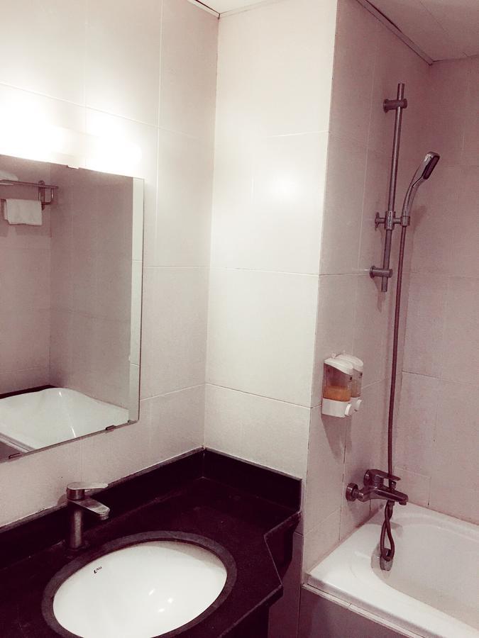 Bac Do Hotel Hanoi Exterior photo