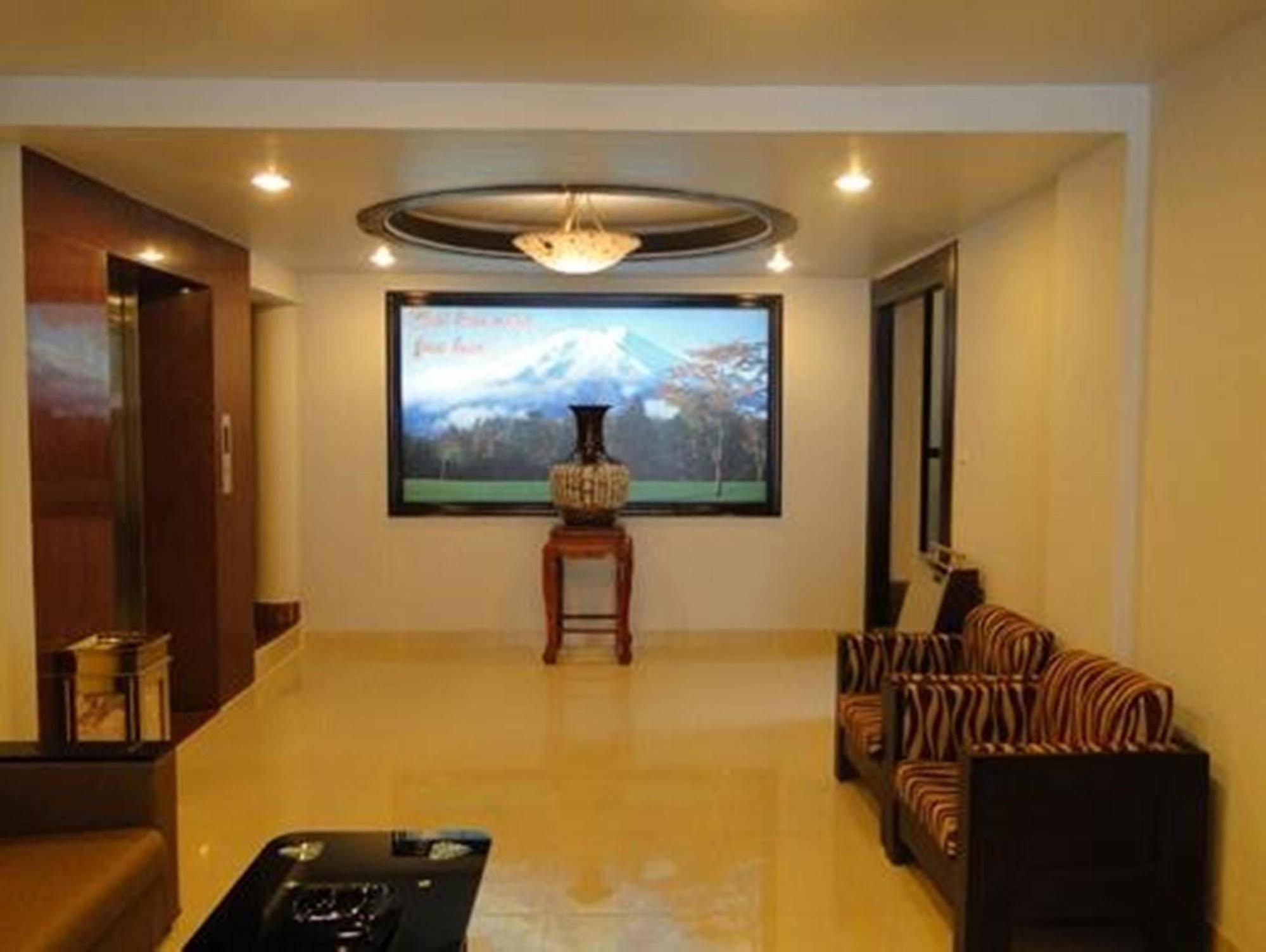 Bac Do Hotel Hanoi Exterior photo